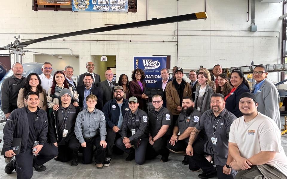 Congresswoman Kamlager-Dove alongside WLAC students and faculty, senior leaders from American Airlines, and aviation maintenance professionals representing the International Association of Machinists and Aerospace Workers.